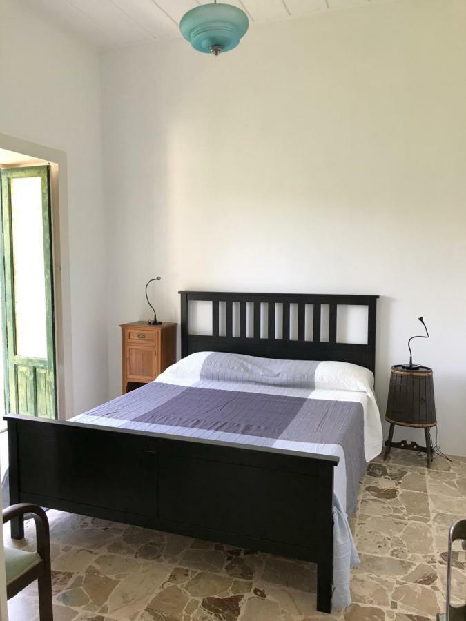 Casa Vacanze Via Convento Hotel Ficarra Eksteriør billede